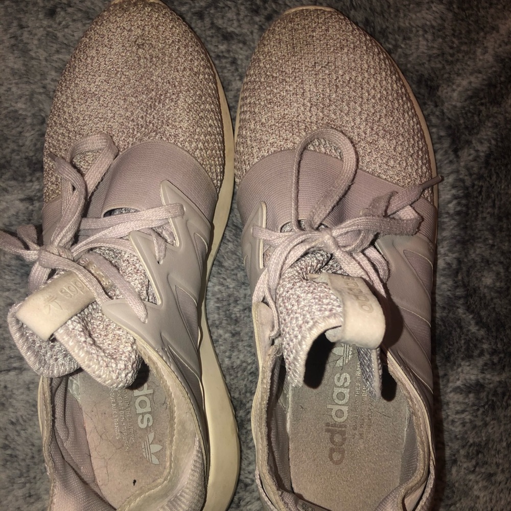 Women Adidas shoes